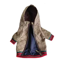 Cappotto invernale per animali domestici Vestiti per cani firmati Maglioni per cuccioli carini Lettera G Gatti Cani Giacche Outdoor Sport casual Animali domestici Cappotti Abbigliamento Abbigliamento per cani