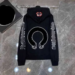 Толстовка мужская толстовка толстовок CH качество CH Hoodie и женская высокая улица губы рот цветочная рука крест с капюшоном сладкая ретро -стиль спортивная одежда Str Hellstar