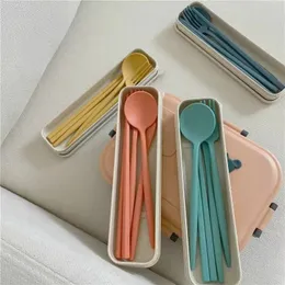 4PCS/Set Cutlery Wheat Straw Spoon Fork Chopsticks With Box Students Tableware Travel Portable Dinnerware Kitchen Accessories