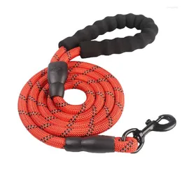 أطواق الكلاب أسود/أحمر/أزرق سلامة الحيوانات الأليفة القابلة للتحكم في حبل الحبل الحبل العمل