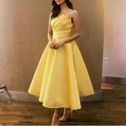 Short Pleated Satin Evening Dresses 2023 A-Line Strapless Yellow Tea Length Formal Prom Gowns for Women Vestidos De Fieast Robe Soiree