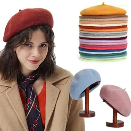 Berets solid wełna kobiet czapka czapka czapka vintage moda ciepła swobodna sboy dziewczyna beret 2022 hurtowa