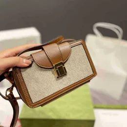 Torba designerska skórzana torebka torebki Crossbody Torby na ramię projektanci klapy kobiety mody dopasowanie małych torebek pudełkowych Mini Tote 220812