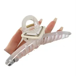 Barrettes 2024 Hair Clips Barrettes Роскошные женские треугольники зажимы для женщин для женщин -бренд дизайнер буквы Barrettes Fash