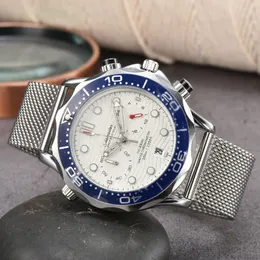남성용 Omeg 스테인레스 스틸 손목 시계 2022 New Mens Watches 모든 다이얼 작업 쿼츠 시계 탑 럭셔리 브랜드 시계 남성 패션 g05