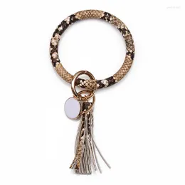 Nyckelringar Fashion Leather Armband Keychain Leopard Python Texture Circle Tassel Wristlet for Women Girls Gift Keyring Llaveros