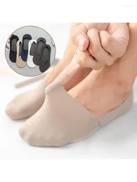 Erkek Çoraplar 3 Farlar Erkekler Yaz Buz İplik Görünmez Set Düşük Kesim Nefes Alabilir Katı Kısa Siyah Gösteri Hediyesi Kaymaz Silikon Pamuk