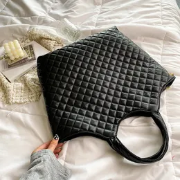 22 New Diamond Assosdered Mother Tote 2 مجموعات من الحروف الكبيرة بيدلة تسوق الكتف الشحن إلى أكياس Mommy Te