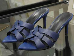 5A 8179210 Terlik Gösterişli Ayak parmakları haraç 8.5cm topuklu katırlar terlik sandaletler tasarımcı ayakkabıları kadınlar için 35-43 fendave