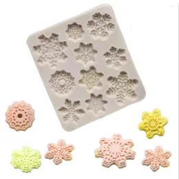 Baking Moulds Christmas Snowflake Pattern Silicone Mold Chocolate Gumpaste Cake Non-Stick Heat-Resistant Kitchen Handmade Tool M2750