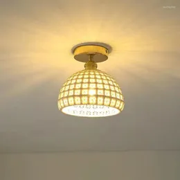 مصابيح السقف Nordic LED الزجاج الحديثة مصباح المطبخ غرفة نوم معلقة مصابيح غرفة المعيش