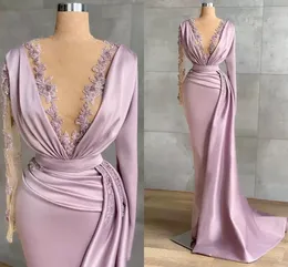 Abiti da sera eleganti a sirena in raso con maniche lunghe scollo a V profondo Abiti da ballo di promenade con applicazioni di pizzo Arabo Aso Ebi Sweep Train increspato Donna Robe de Soiree