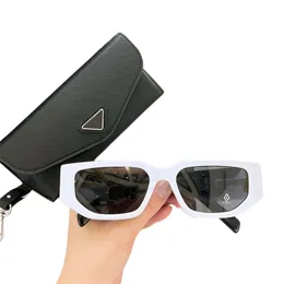 Nya kvinnors geometriska solglasögon acetat modelinjer design triangel kolliderande färgelement glasögon med box mens lyxiga glasögon grossist