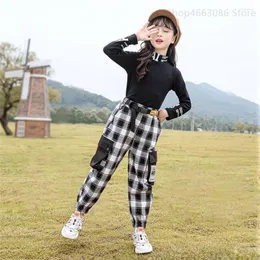 衣料品セットガールズトラックスーツ春秋の子供ファッションフーディーズプルオーバートッププールレイドストレートレッグパンツ2ピース12 13子供