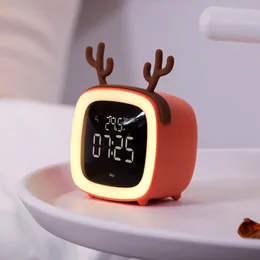 Relógios da mesa de mesa estrem mini mini -desenho portátil Rabbit Forma da orelha Recarregável Display Digital LED Nigh Light Alarm Clock com decoração de casa iluminada 221031