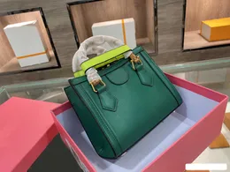 Kosmetiktaschen Fällen Luxus Designer Marke Mode Schulter Bambus Taschen Handtaschen Hohe Qualität Frauen Totes Ketten Telefon Tasche Brieftasche C216H