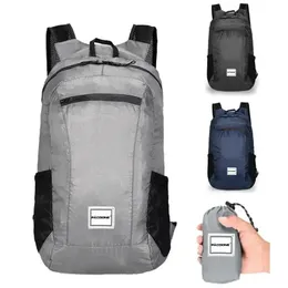 Zaino Pieghevole Ultraleggero 15 L – Impermeabile Con 2 Moschettoni, Arancione, Per Escursioni E Viaggi
