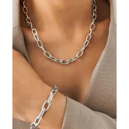 Collana maglia marinara vuota, il peso è riferito alla misura 50 cm Collana maglia marinara vuota, il peso è riferito alla misura 50 cm