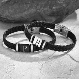 Thajaling Bracciale in pelle con lettera, Bracciale in pelle vintage, Braccialetto punk di moda, Bracciale intrecciato in vera pelle fatto a mano, bracciale largo in pelle per uomo (Marrone