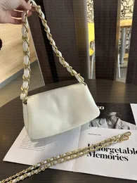 Luxury Designer Womens Little Shoulder Bag With Thick Chains Luxury Designer Womens Little Shoulder Bag With Thick Chains
