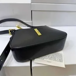 Large Tokyo-Style Tote Bag with Card Holder Versatile Shoulder Bag,  Crossbody, and Underarm Handbag