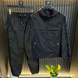 Men Prade Hoodies Designer Tracksuit Men Zip Up Pard Hoodie Men Full Zip Hoodie Zipper Designer Hoodie Women Hoodie For Men Designer Sweatpants Hoodie 27C