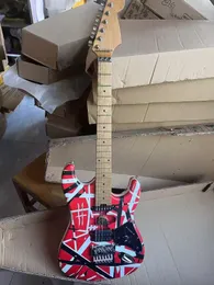 ピックガード レッドミラー Amazon | Musiclily 11穴 SSS ストラトピックガードFender USA