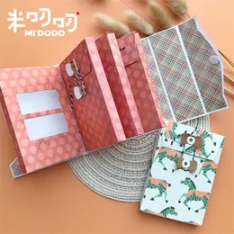fustelle per taglio in metallo per realizzare decorazioni