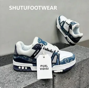 Mens Fashion Denim And Leather Skate Shoes Breathable Low Top Casual Footwear