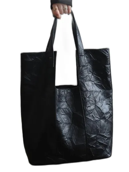 Totes Original Niche Design Pleated Leather Grain Large Capacity Shoulder Bag 2024 High-end Texture Handheld Commuting Tote