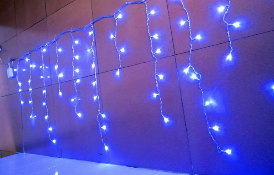 Creative and Damage-Free Ways to Hang String Lights on Block Walls for ...