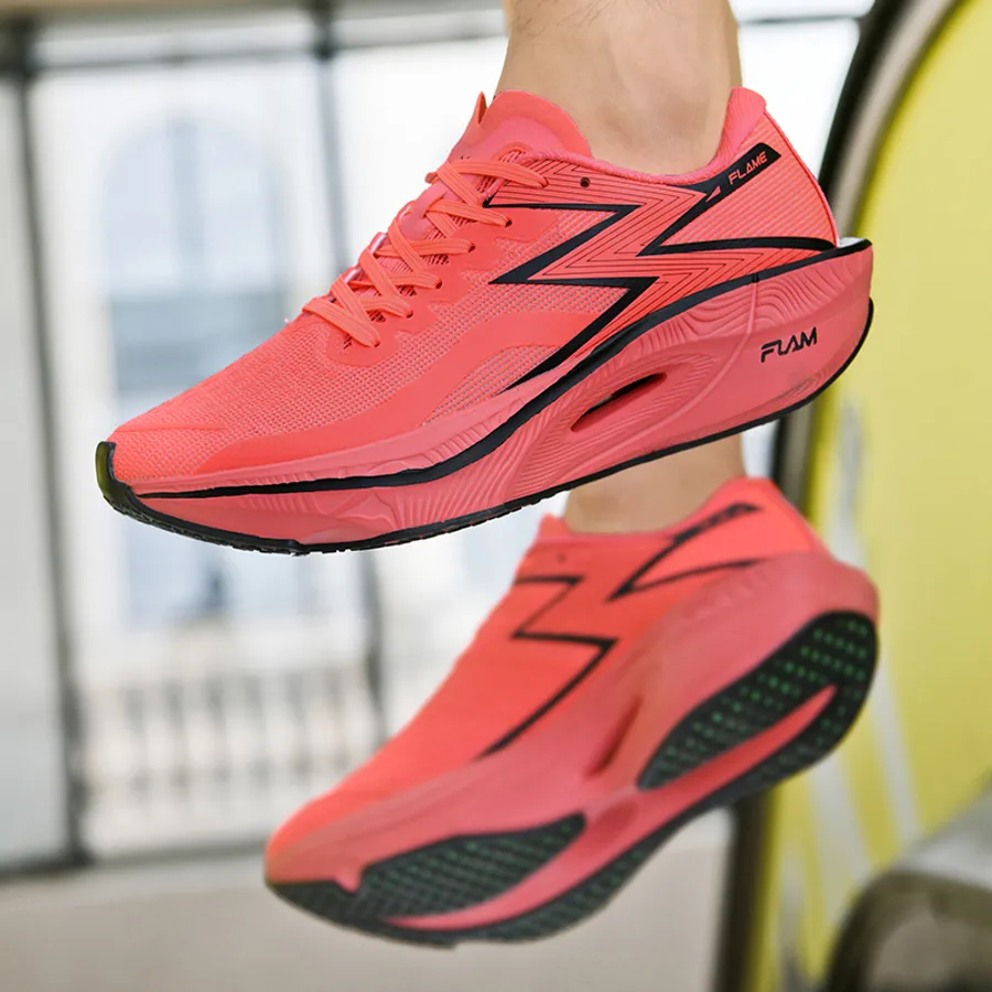 Comfort and Performance Combined in the Best Marathon Shoe You Can