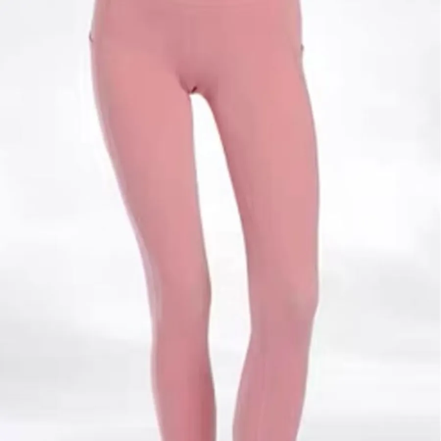 Top 10 Best Petite Yoga Pants for Comfort and Style