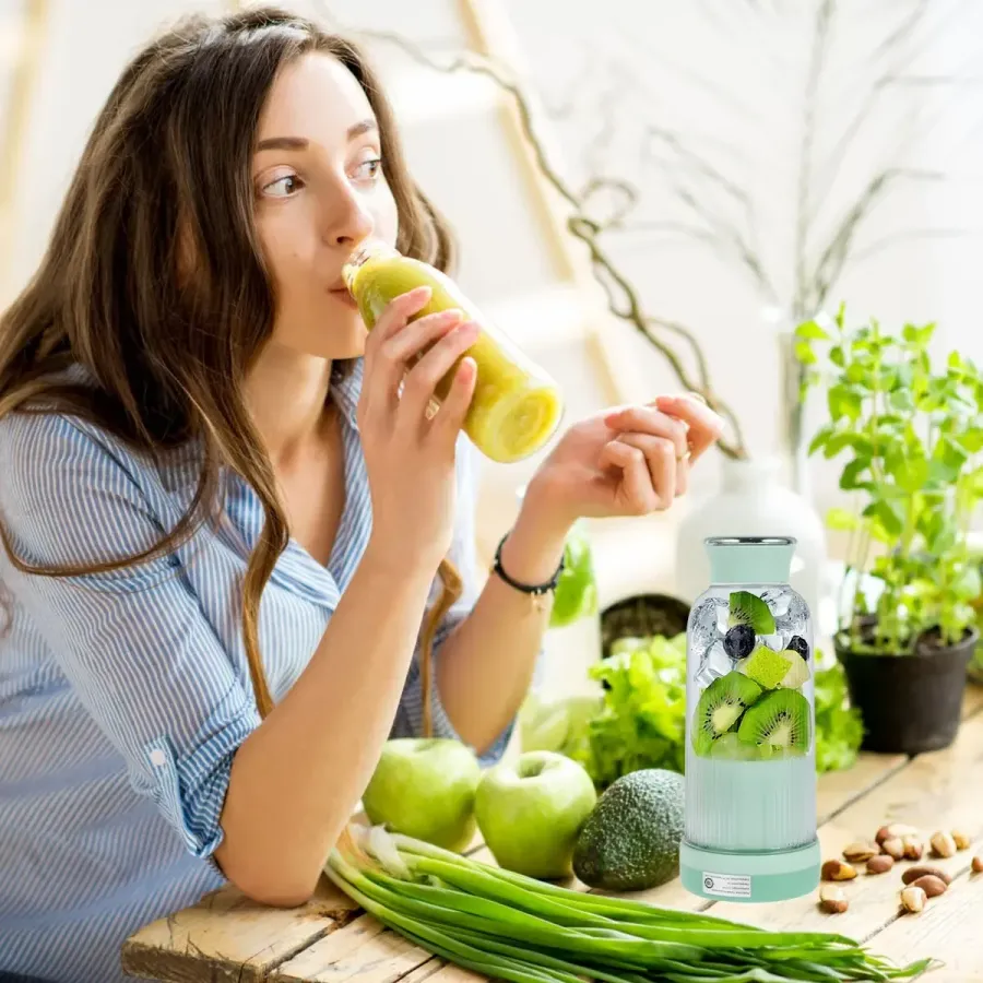 Discover the best fruit juice for clear skin to nourish your glow