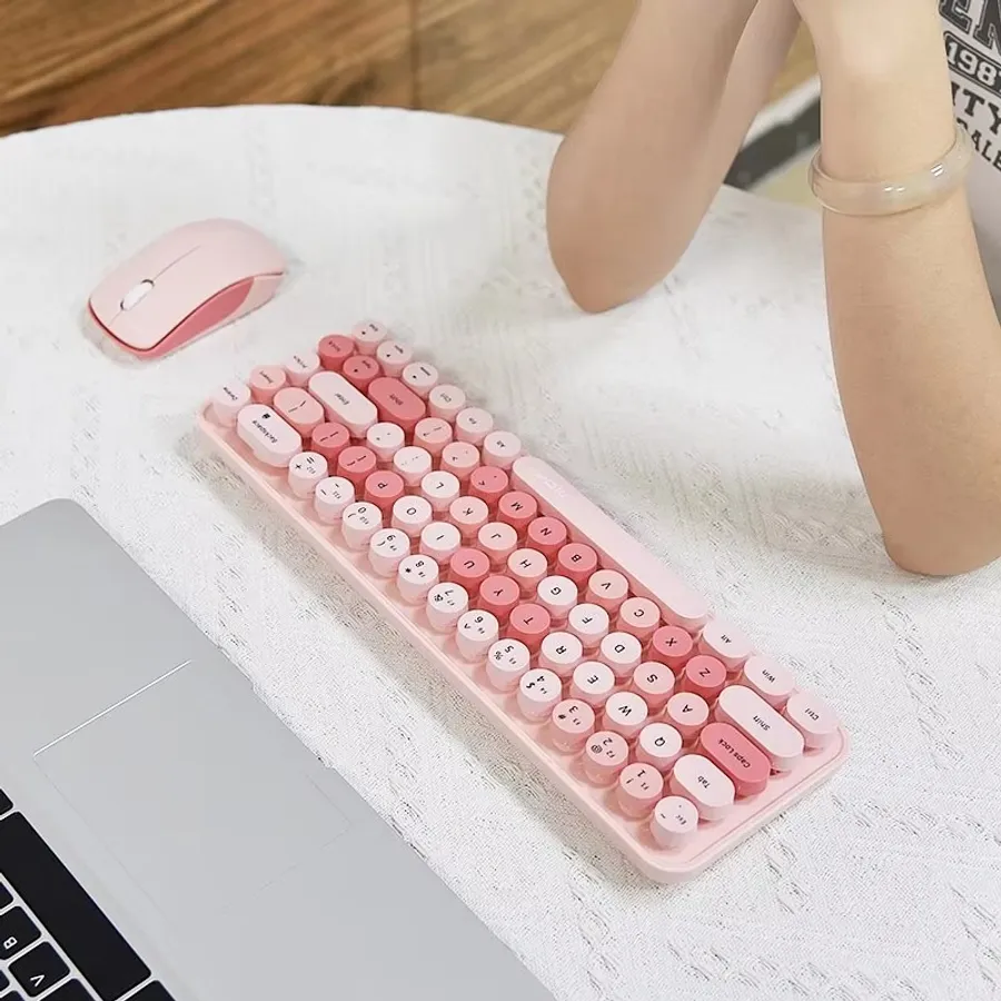 Keyboard Without R Key How to Connect a Logitech Wireless Keyboard Without a USB Receiver ...