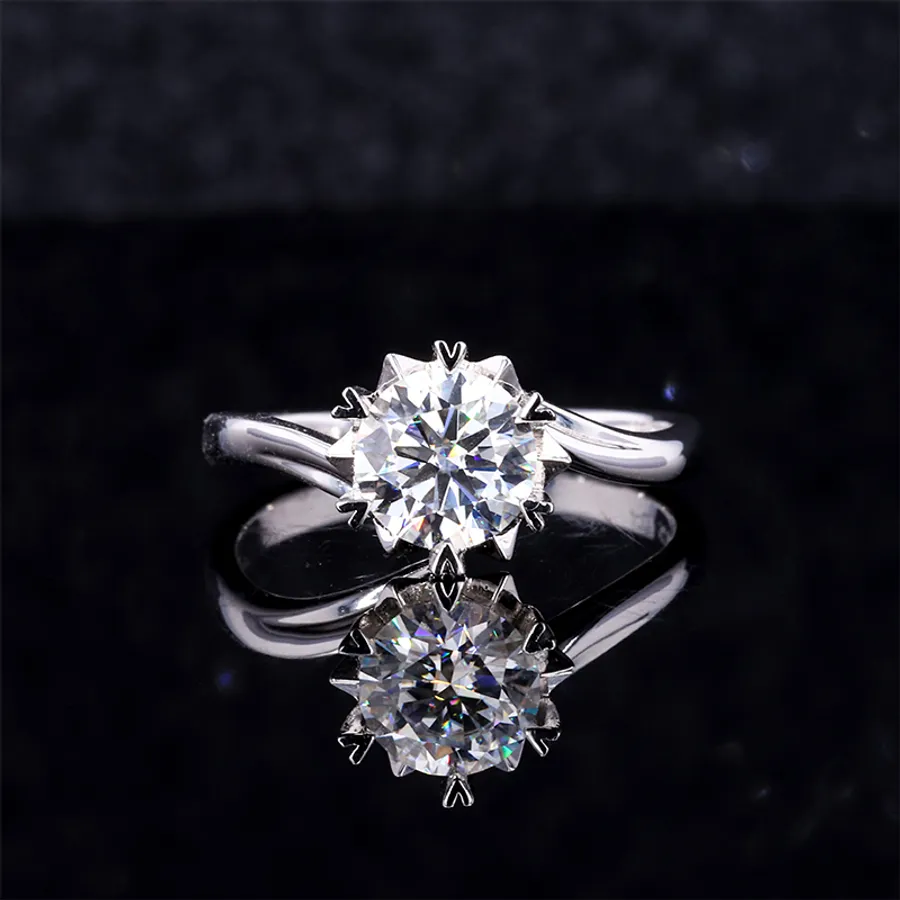 Affordable choices for best moissanite engagement rings that shine