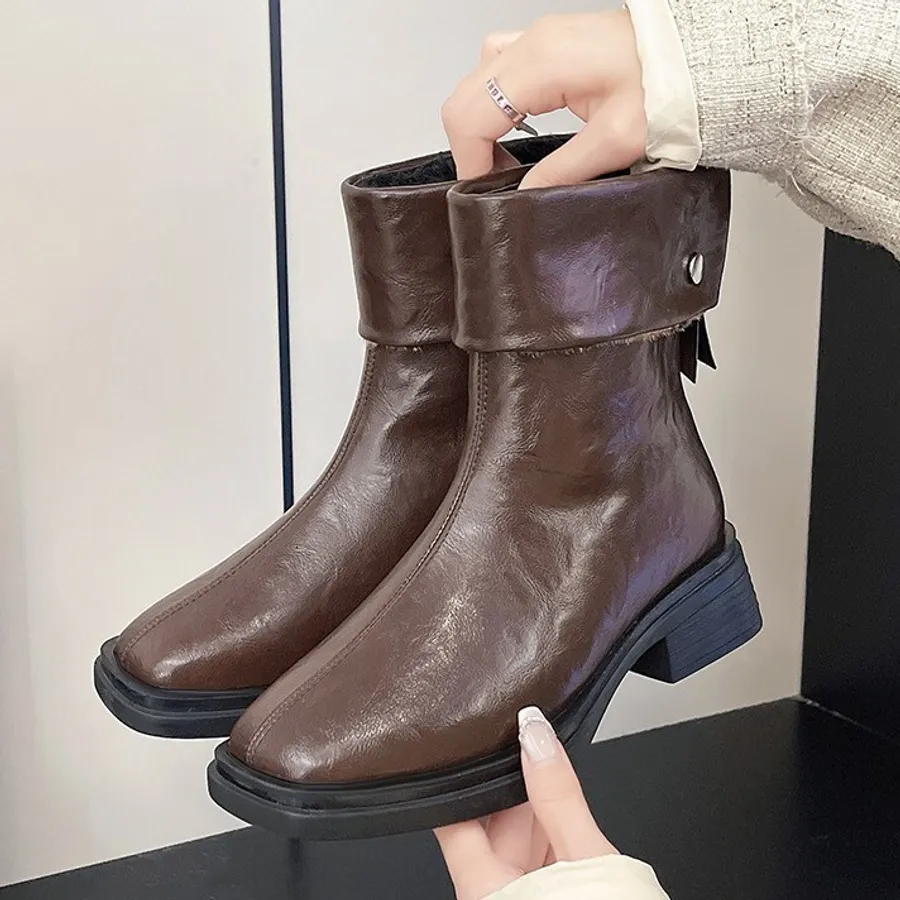 Guide to the Best Western Boot Brands for Style and Durability