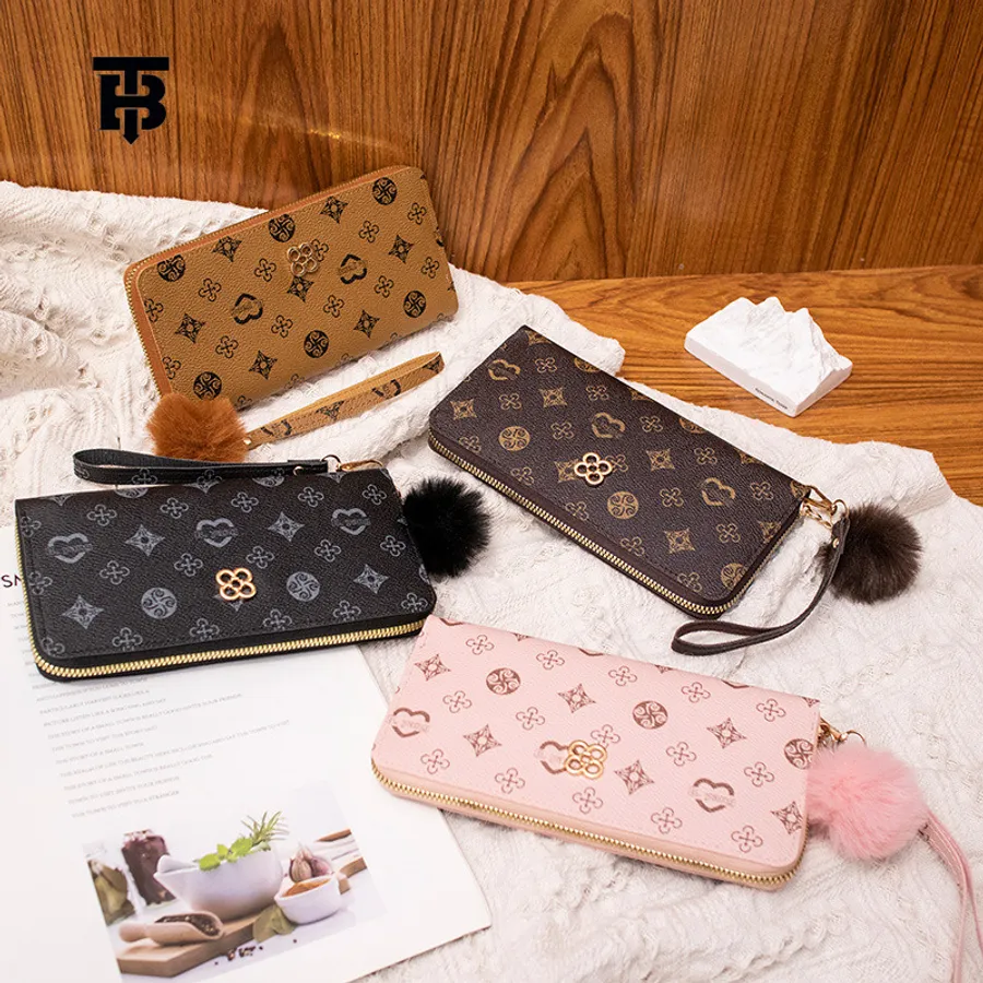 Designer wallet or handmade: which wallet lasts longer for the