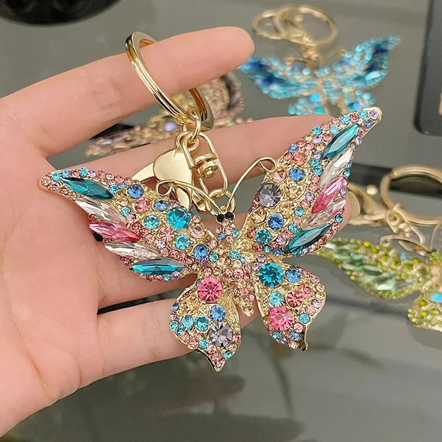 Fashion Bow Keychain vs Small Candle: Which aesthetic is trending