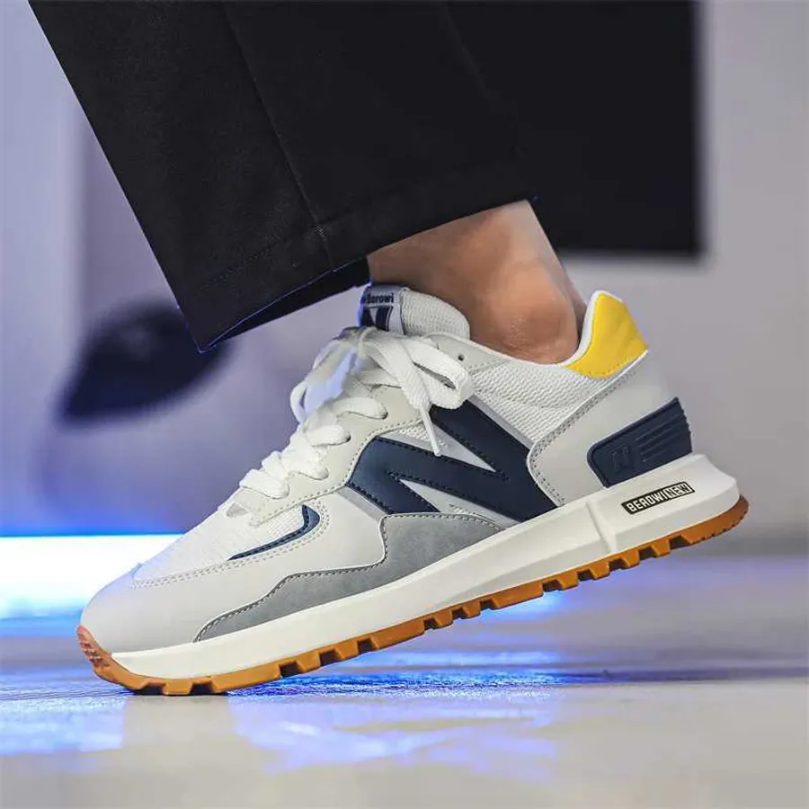 nike invincible vs pegasus