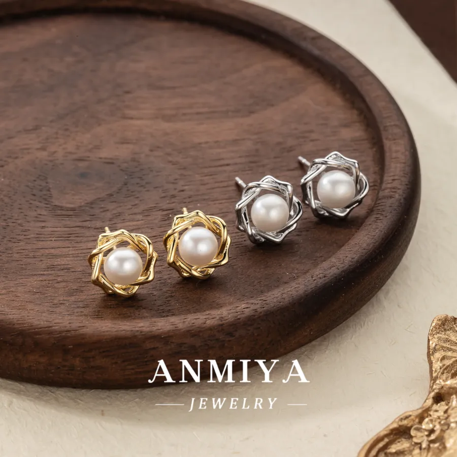 18K Gold Pearl Earrings vs Diamond Earrings: Are Diamonds Really