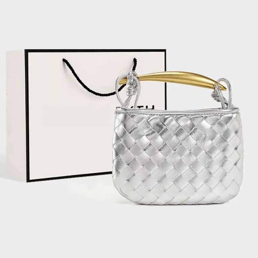 Silver Woven Bags vs Straw Bags: Which one is more durable