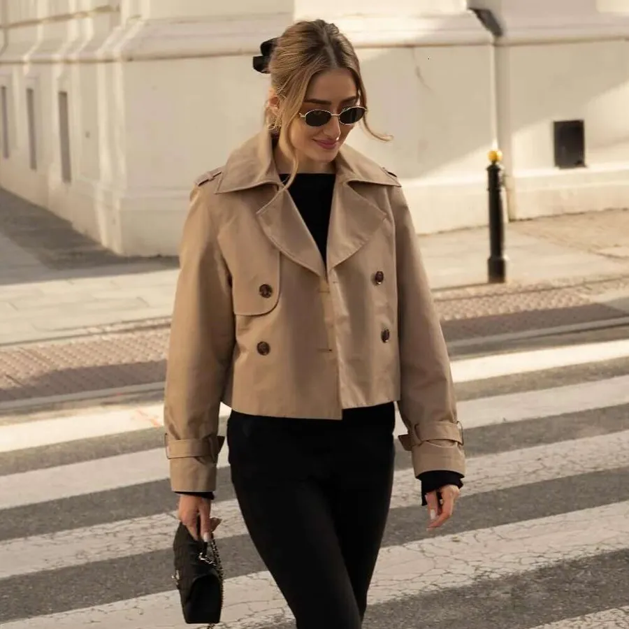 Cropped vs Regular Trench Coat: Does the new shorter style