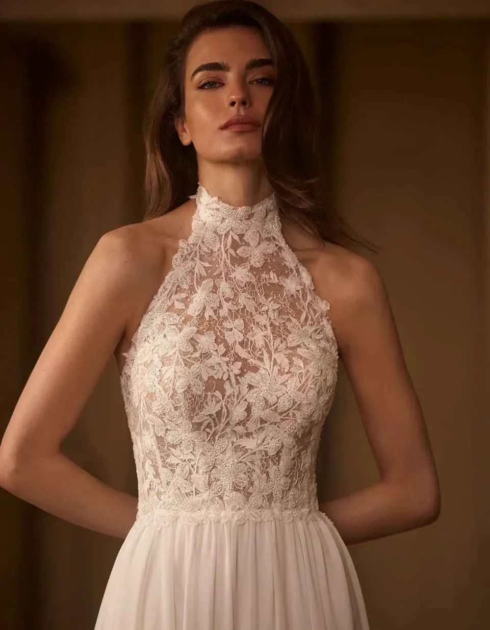 Romantic Lace Appliques Wedding Dresses Halter Neck... From 123,26 €