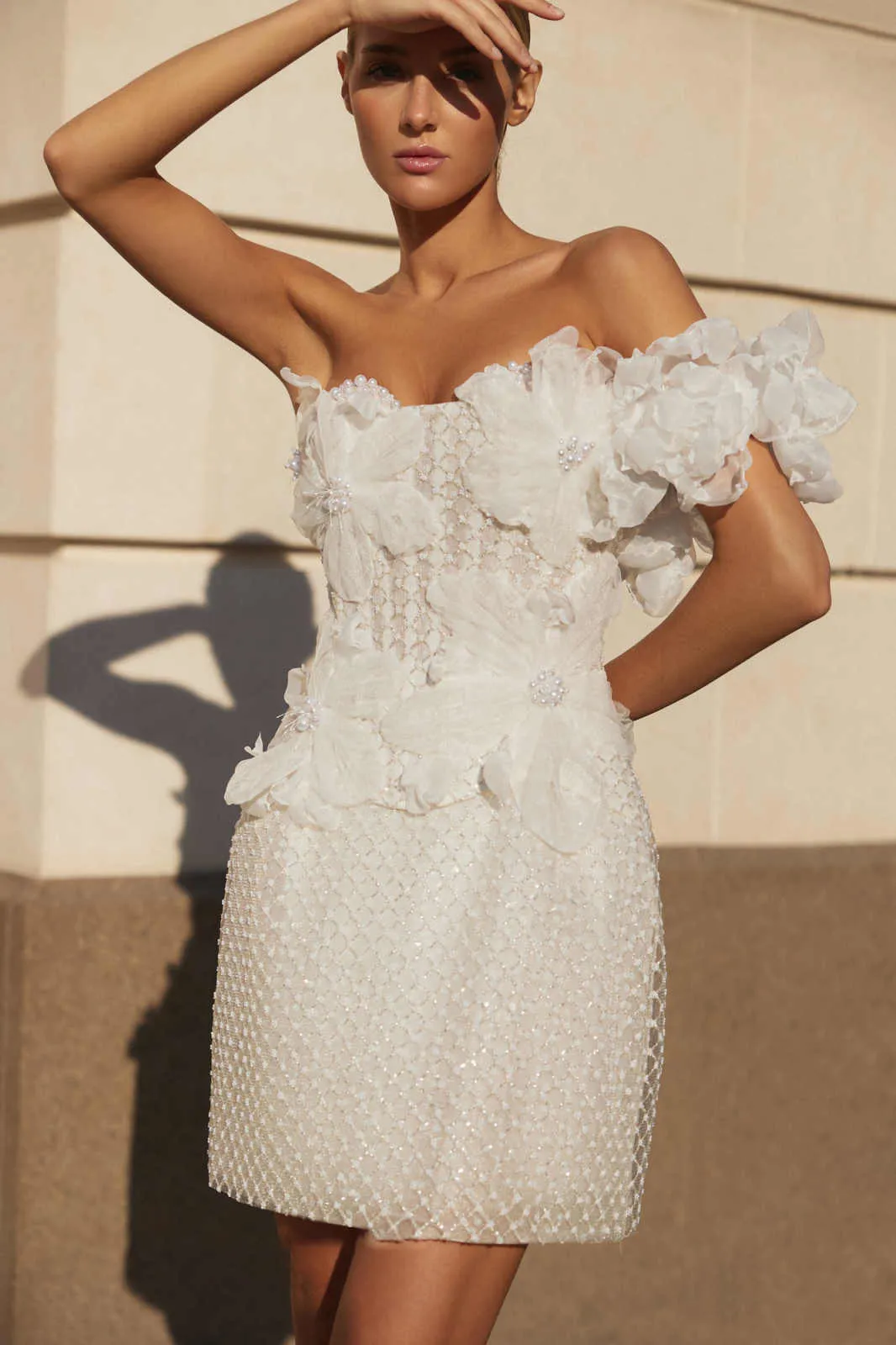 Elegant White Mini Wedding Dress with Lace-Up Back and Tulle Fabric  Floor-Length Gown from Dhgate A-Line Wedding Dresses - price 154.63