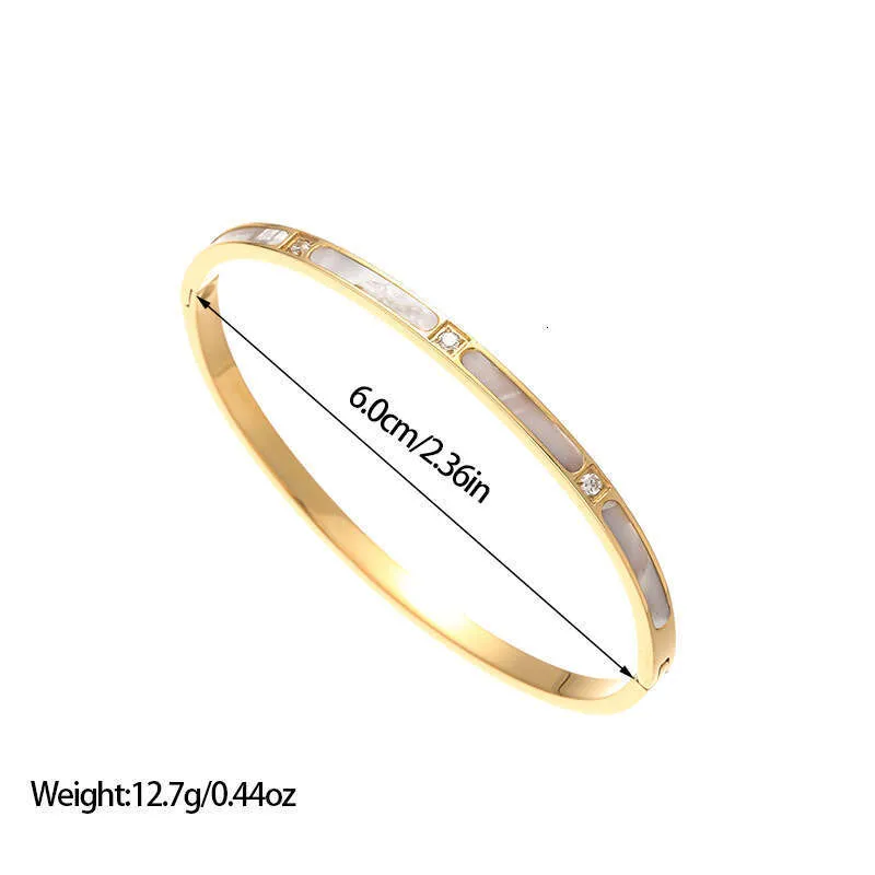 Elegant Geometric Bangle Bracelet 18k Gold Plated Titanium Steel_voghion.com