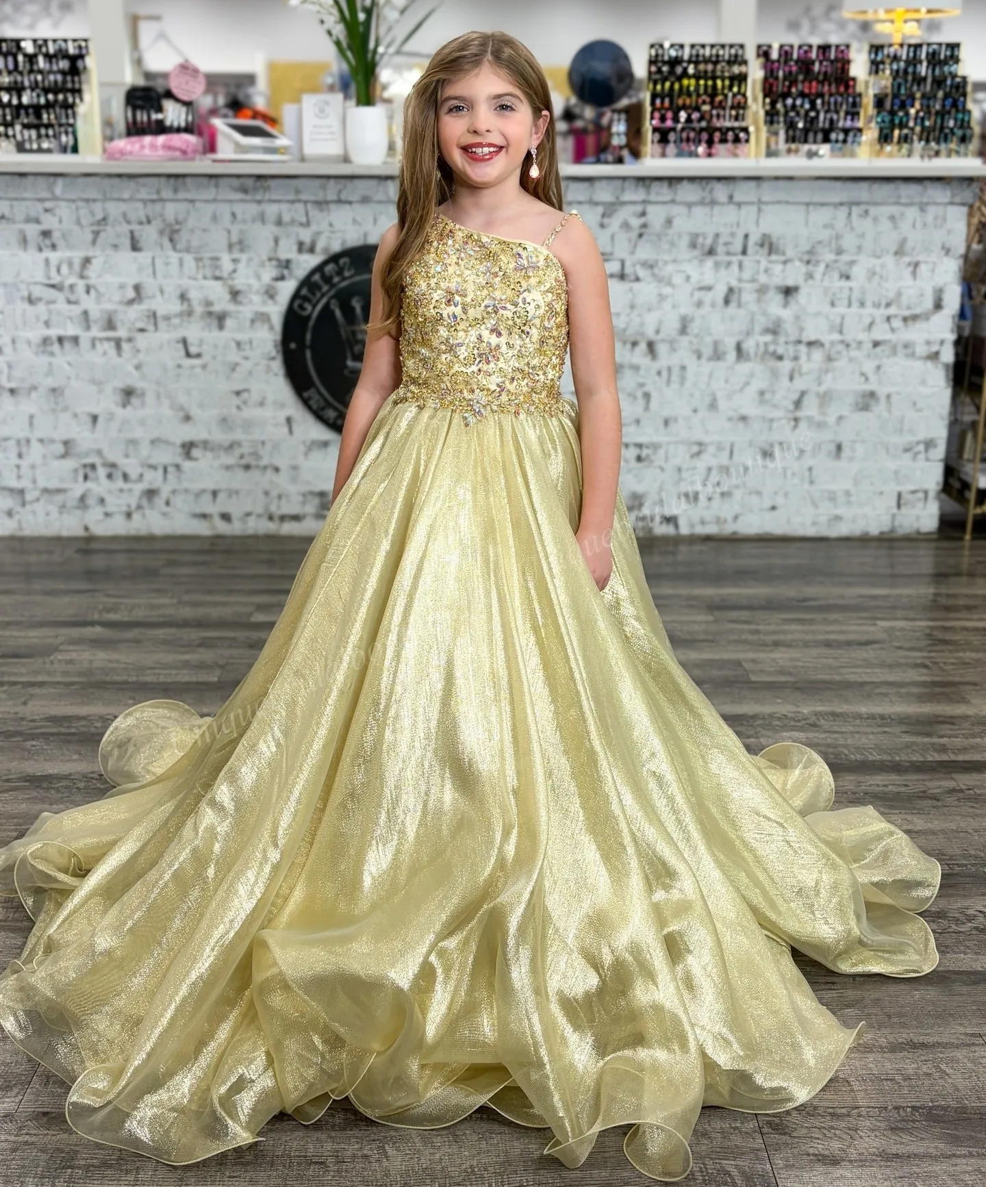 little girl gold dress Shimmer Miss Pageant Beads Gold... From 100,59 € gold flower girl dresses