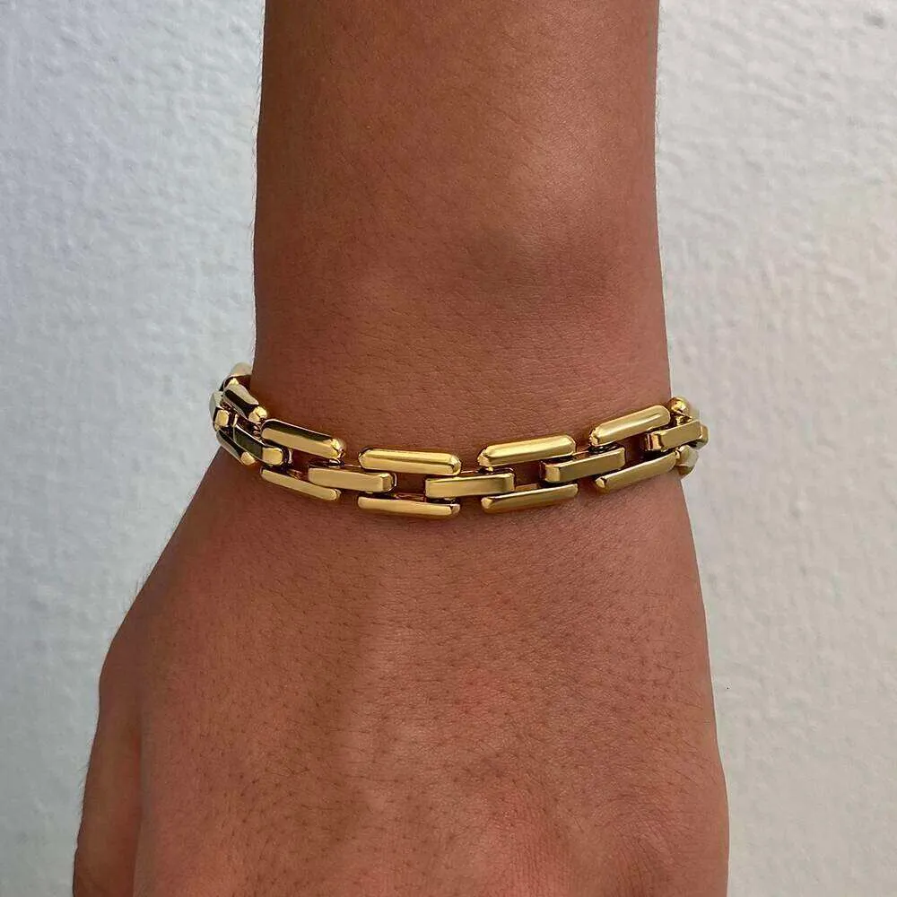 Acquista Bracciali e braccialetti per amanti placcati in oro per donna Affascinanti braccialetti per coppie con zirconi Nuovi gioielli di lusso alla moda in Italia a partire da 8.52