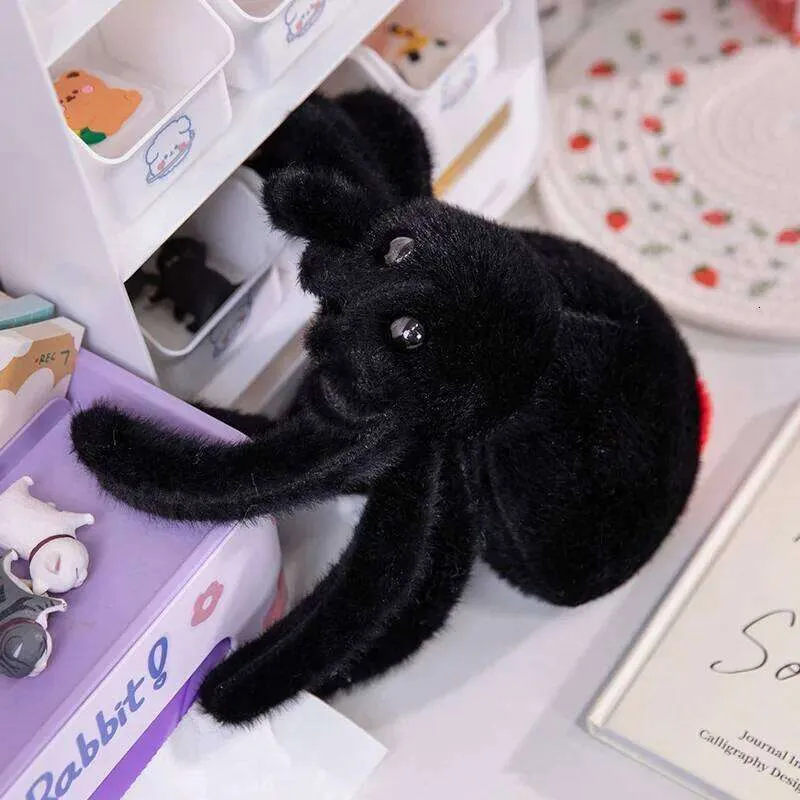 シミュレーション動物黒クモぬいぐるみ リアルなソフトぬいぐるみ漫画