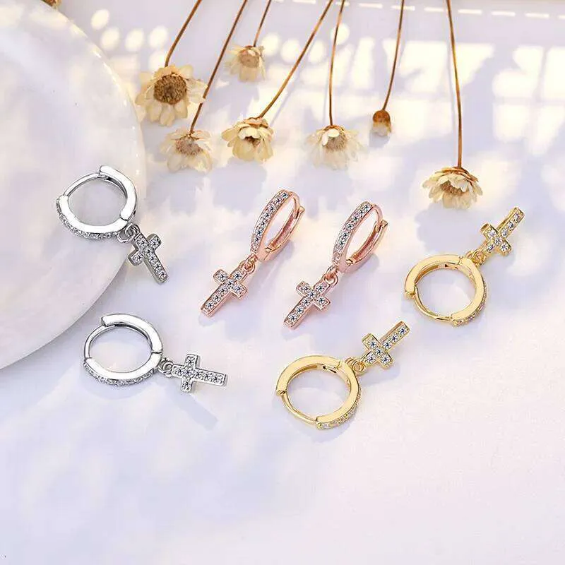 925 Sterling Silver Cross Stud Earrings With 5a Zircon For Women_voghion.com